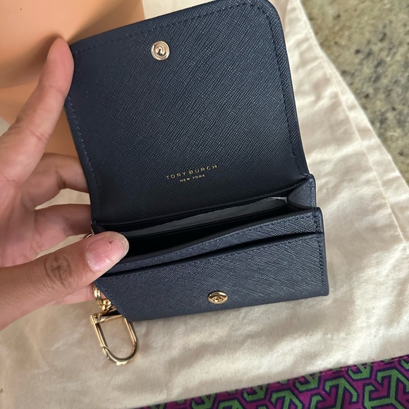New Tory Burch Emerson flap card case wallet navy blue - Picture 4 of 6